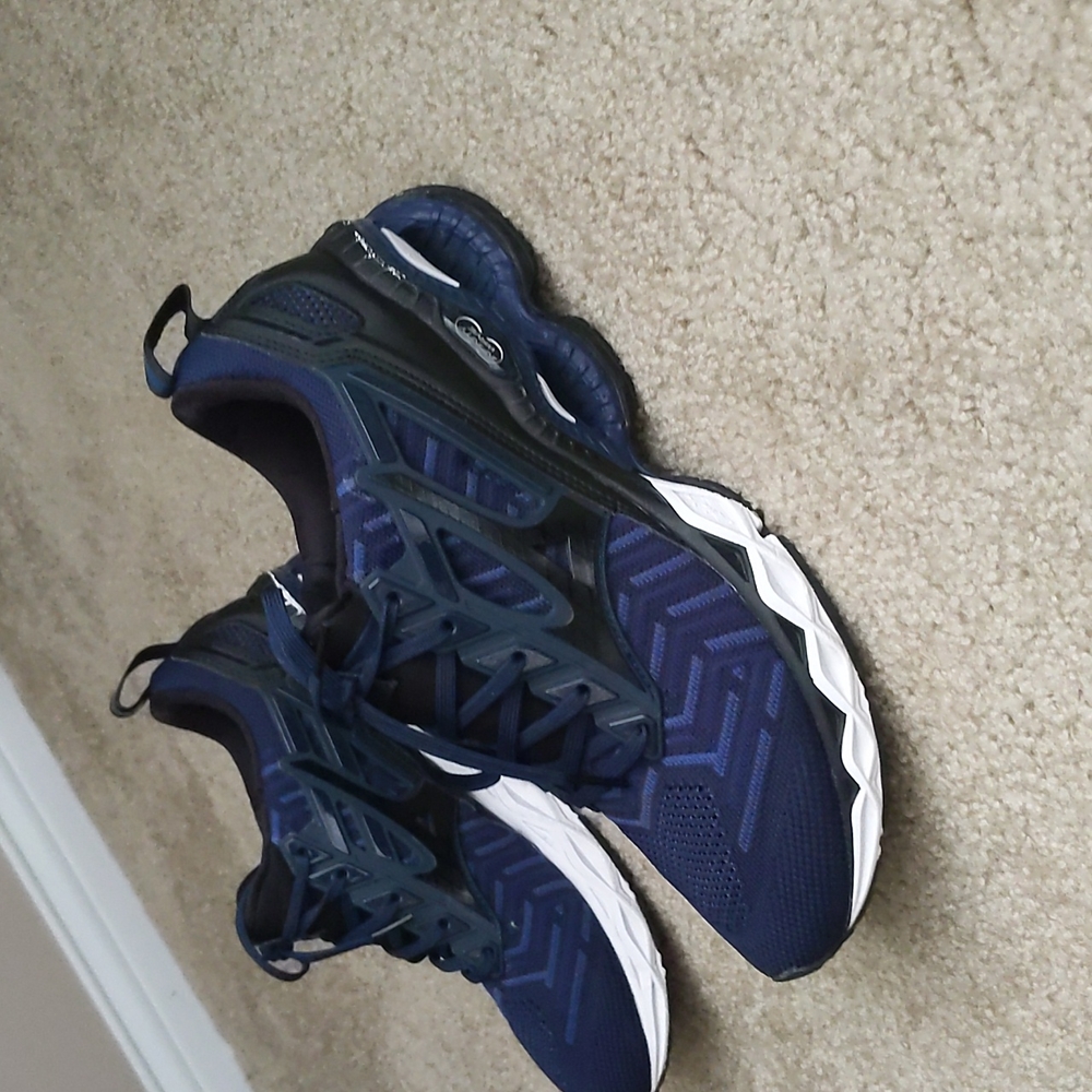 Mizuno Infinity 9